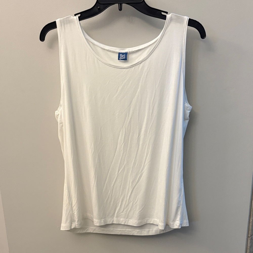 RipSkirt Hawaii Large White Sleeveless Top